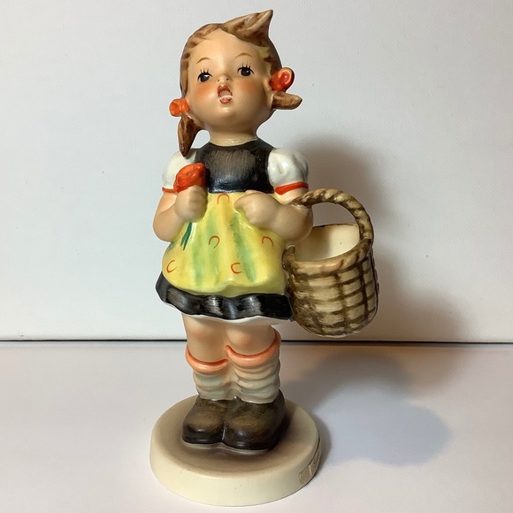 Hummel “Sister” figurine. Vintage - Picture 1 of 6